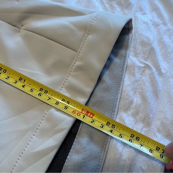 The North Face Softshell Ivory Womens Full Zip Jacket - Picture 8 of 10